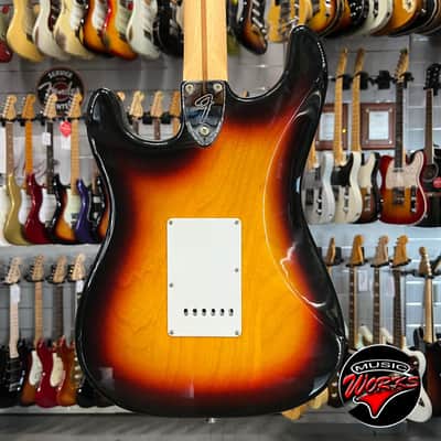 Fender Classic 70 Stratocaster Sunburst image 7