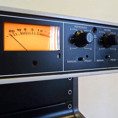 Ampex ATR-102 1"  One Inch 2-Track Stereo Mastering Reel To Reel Recorder ATR Rebuilt/Mod image 9