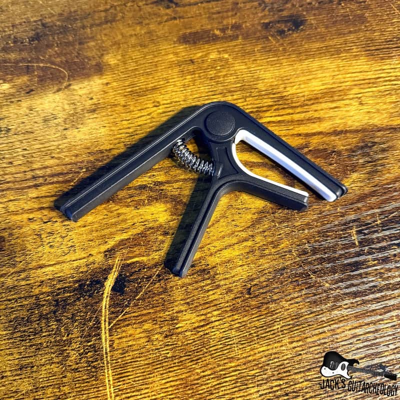 2020s Donner Capo Black