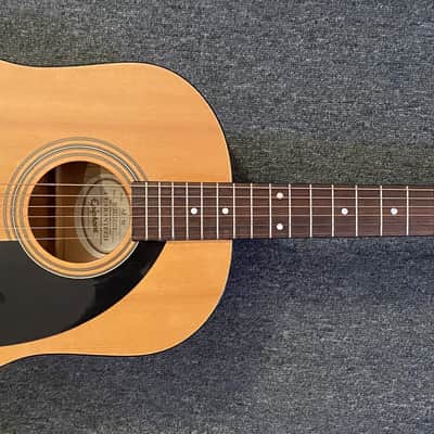 Epiphone AJ-10 Sloped Shoulder Advanced Jumbo Natural Gloss Finish Acoustic Guitar image 2