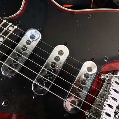 Queen *SIGNED* Guitar Brian May Autographed Guitar BMG Special image 16