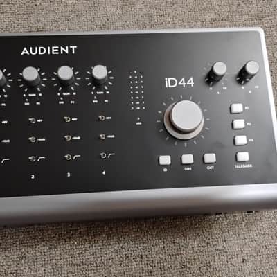 Audient iD44 MkII USB Audio Interface 2022 - Present - Grey image 1