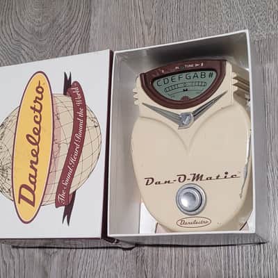 Danelectro DT-1 Dan-O-Matic Tuner in original box image 1