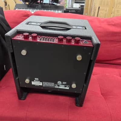 Ibanez Promethean P5110 1x10 Bass Combo with Gignag - Black/Red image 8
