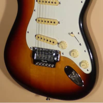 Fender Stratocaster M.I.J 1985 image 2