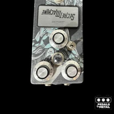 Dan Drive Secret Machine-x9559 image 3