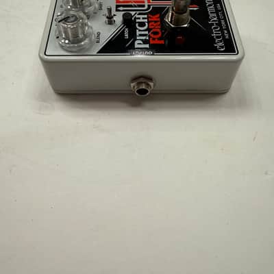 Electro Harmonix Pitch Fork Polyphonic Pitch Shifter EHX Guitar Effect Pedal image 3
