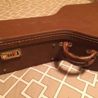Gibson USA Vintage Hardshell Case Fits  Songwriter, Hummingbird, J45, and J50  Dreadnought models! image 6