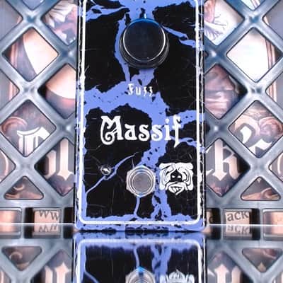 Frost Giant Electronics -MASSIF- #622 Authorized Dealer image 1