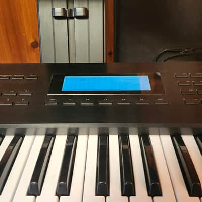 Roland W-30 61-Key Sampling Music Workstation 1989 - 1992 - Black image 3
