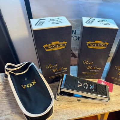 Vox VRM-1 LTD REAL MCCOY WAH PEDAL LIMITED EDITION 2024 - Silver image 14