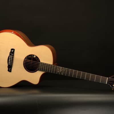 Gibson J-200 Standard Natural Fishman Ellipse Aura Pickup EQ