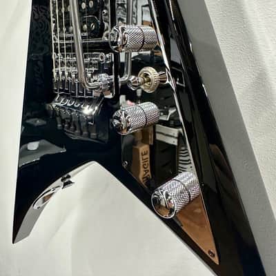 Jackson USA Custom Shop Select JCS Randy Rhoads RR1 Black and Chrome image 9