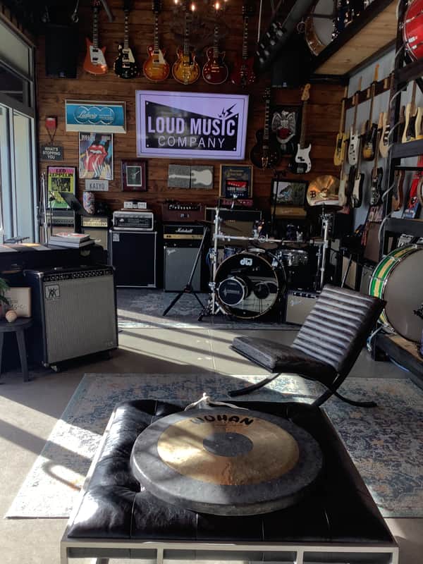 Wuhan 26” Hand Made Gong with Stand image 1