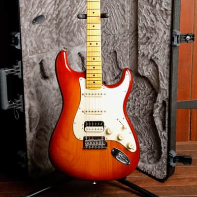 Fender American Professional II Stratocaster HSS Sienna Sunburst Electric Guitar Pre-Owned image 2