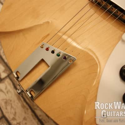 Rickenbacker  330  2013 - Mapleglo image 9