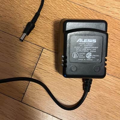 Alesis MicroVerb III 16-Bit Digital Reverb and Delay with US Power Supply image 6