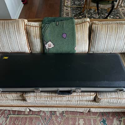 Rickenbacker 4003 2012 - Present Ruby image 11