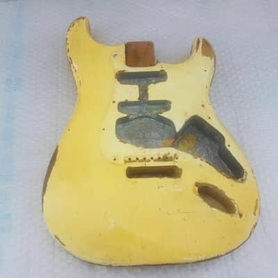 1969 FENDER STRATOCASTER BODY USA image 2