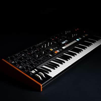 Moog - Muse 8-Voice Polyphonic Analog Synthesizer image 2