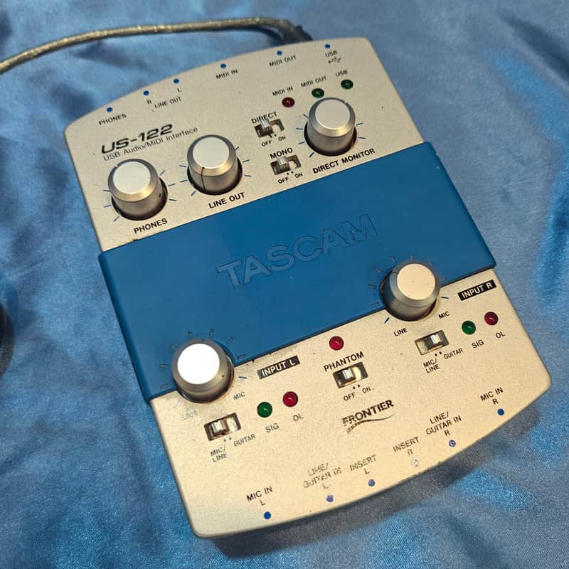 TASCAM US-122 USB Audio Interface 2000s - Silver and Blue image 1