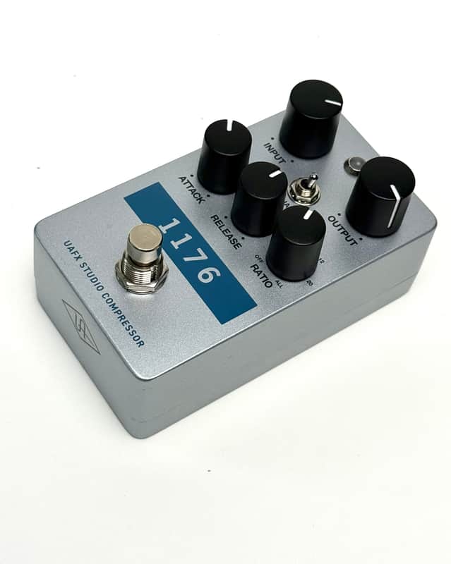 Immagine Universal Audio UAFX 1176 Studio Compressor 2024 - Silver - 1