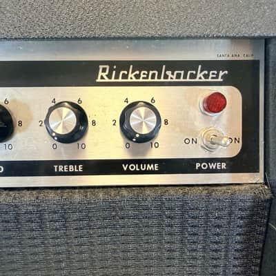 Rickenbacker TR50 Vintage 4x10 Solid State Guitar Amplifier Combo Amp USA Made 1970's image 2