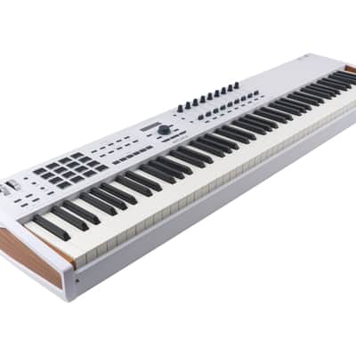Arturia KeyLab 88 MKII MIDI Keyboard Controller [USED] image 2