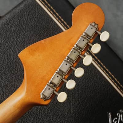 Fender Musicmaster 1964 - Refin Blue image 8