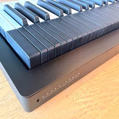 Expressive E Osmose 49-Key 24-Voice Polyphonic Synthesizer 2022 - Present - Black image 5