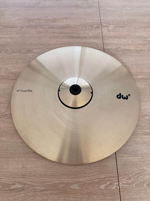 DWe 18" Electronic Crash/Ride Cymbal, very good condition image 1