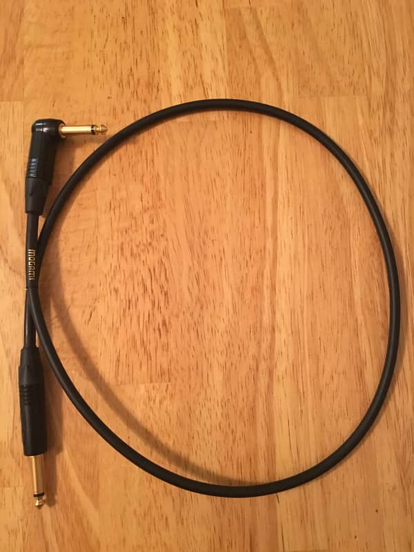 Mogami Gold Instrument-03R 1/4" TS to Right Angle 1/4" TS - 3' image 1