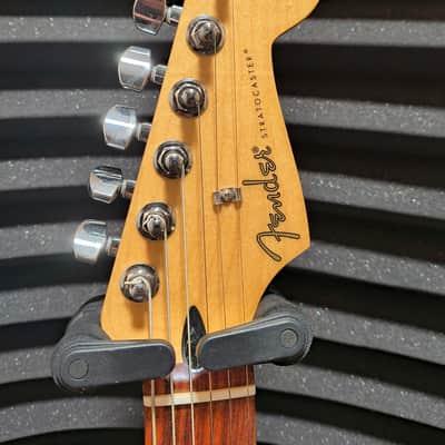 Fender Player Stratocaster HSS Plus Top with Maple Fretboard 2019 - 2024 - Aged Cherry Burst image 2