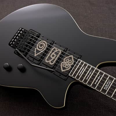 Reverend Vernon Reid Signature The Darque image 3