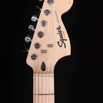 Squier Sonic Mustang, Maple FB, Torino Red image 9