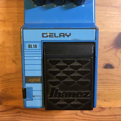 Ibanez DL10 Digital Delay image 1