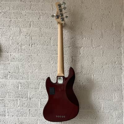 Sire Marcus Miller V3+ 5 – Active 5-String Bass – Mahogany Body image 7