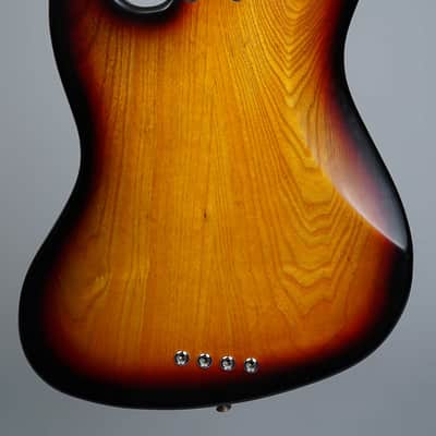 Lakland Skyline 44-60 + Nordstrand Pickups 2008 - Three Tone Sunburst image 5
