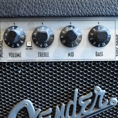 Fender Roc Pro 1000 2-Channel 100-Watt 1x12" Hybrid Guitar Combo Amp image 2