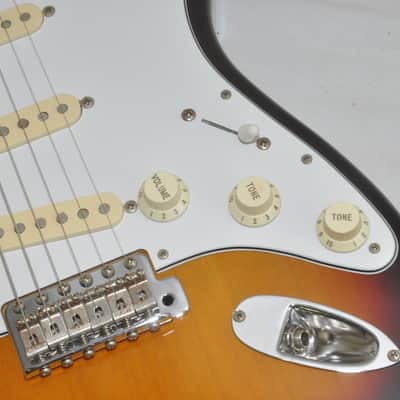 Fender Japan Stratocaster ST-STD 1994~1995 Electric Guitar Ref. No 7257 image 4