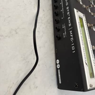 Fractal Audio MFC-101 Mark I MIDI Foot Controller 2010 - 2012 - Black image 7