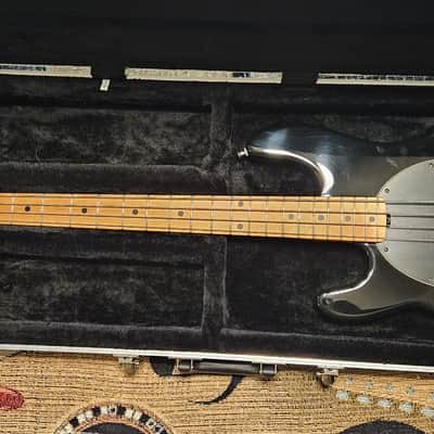 Ernie Ball Music Man StingRay 4 H with Maple Fretboard 1991- 1998 -  Black image 1