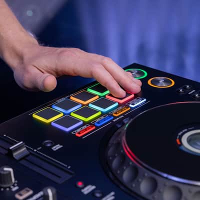 AlphaTheta XDJ-AZ 4-Channel Professional All-In-One DJ System image 9