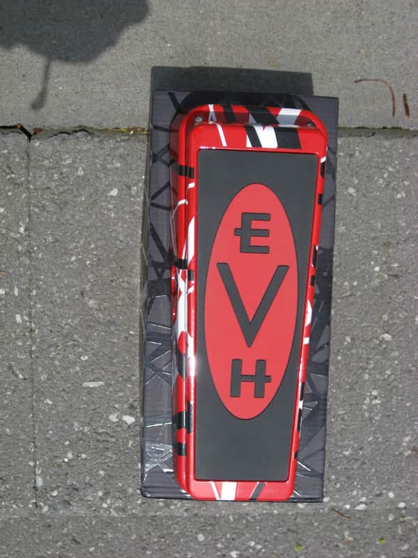 Dunlop EVH Eddie Van Halen WAH WAH 35th Anniversary Special