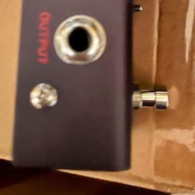 Brand New R-28 Double Thruster Bass Overdrive Fat tone, clear punchy lows. w/9v Pwr Adapte image 4