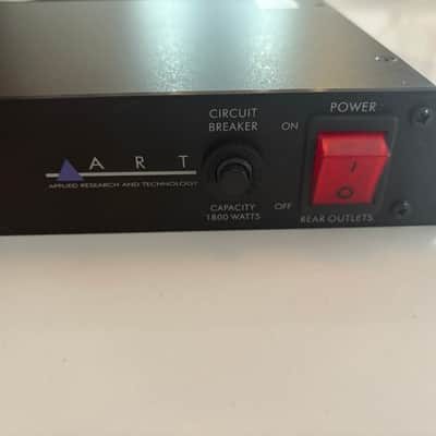 ART PB4X4 Rackmount 8 Outlet Power Conditioner 2008 - Present - Black image 4