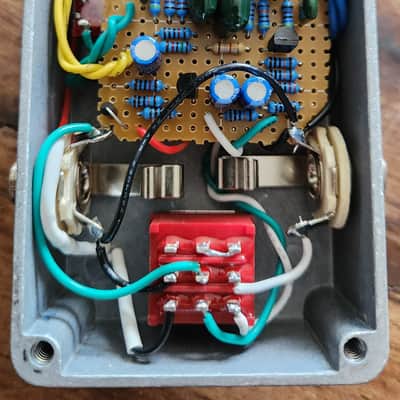 NEW! Hunter Pedals Red Furry Monster Fuzz (Univox Superfuzz Clone) 2026 Canada image 7
