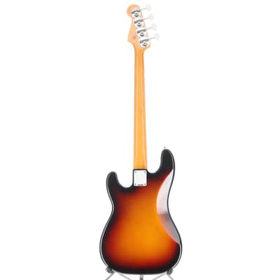 Fender Certified Pre-Owned American Vintage II 1960 Precision Bass, Rosewood Fingerboard, 3-Color Sunburst (P9) (40858) image 6