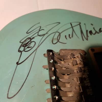 80's BODY SIGNED BY RICK NIELSEN / CHEAP TRICK & SEYMOUR DUNCAN image 2