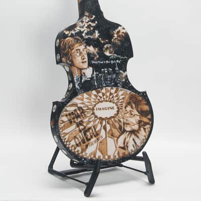 R. C. Kelly The Beatles Fretless Solid Body Violin Electric Bass Guitar (Art) image 4